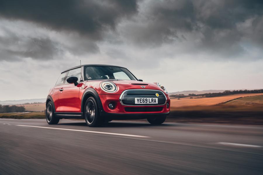  Mini Cooper SE Level 3 (F56) 2020 года  (UK) (фото 29 из 32)